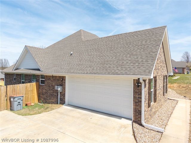 3210 Old Chismville Road, Greenwood, AR 72936