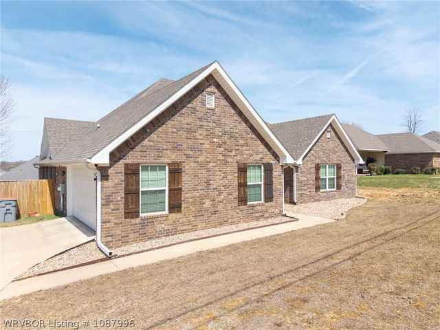3210 Old Chismville Road, Greenwood, AR 72936