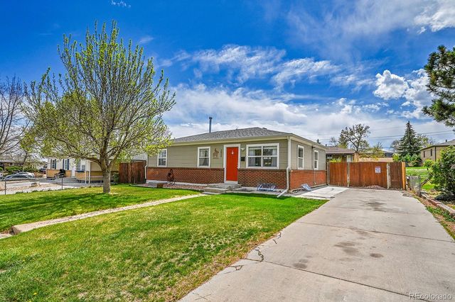 2850 Roosevelt, Thornton, CO 80229
