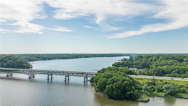 673 Seneca Road, Irondequoit, NY 14622