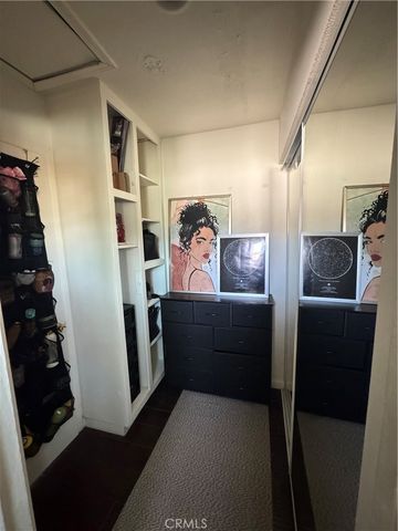 988 Valencia Street 4, Costa Mesa, CA 92626