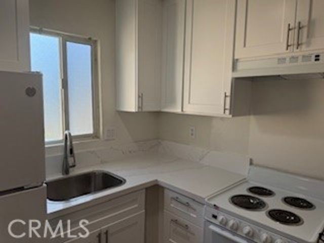 988 Valencia Street 4, Costa Mesa, CA 92626