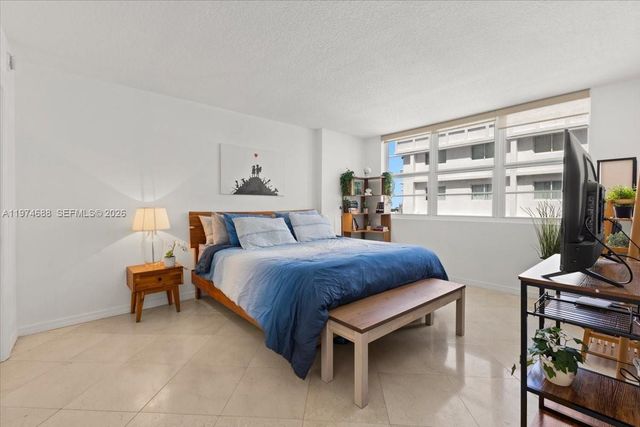 6917 Collins Ave 1512, Miami Beach, FL 33141