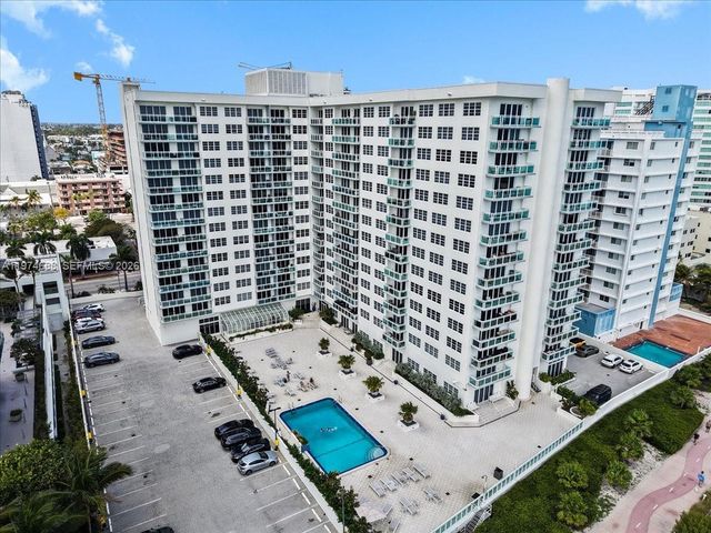 6917 Collins Ave 1512, Miami Beach, FL 33141