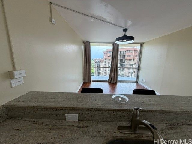 98-450 Koauka Loop 1611, Aiea, HI 96701