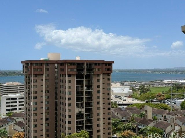 98-450 Koauka Loop 1611, Aiea, HI 96701