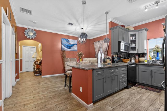 1004 14th Street, West Palm Beach, FL 33401