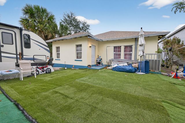 1004 14th Street, West Palm Beach, FL 33401