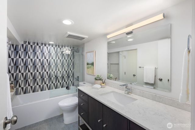 8604 29th Avenue NW, Seattle, WA 98117