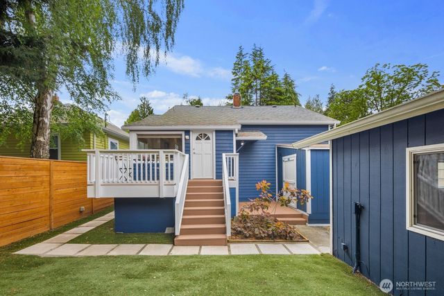 8604 29th Avenue NW, Seattle, WA 98117