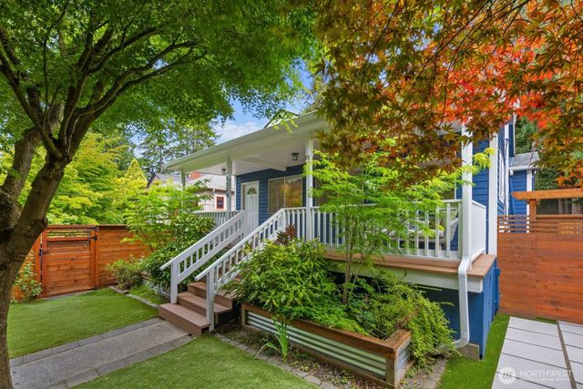8604 29th Avenue NW, Seattle, WA 98117