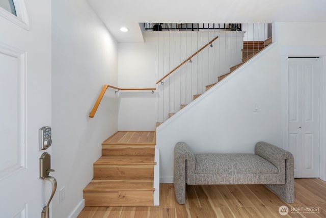8604 29th Avenue NW, Seattle, WA 98117