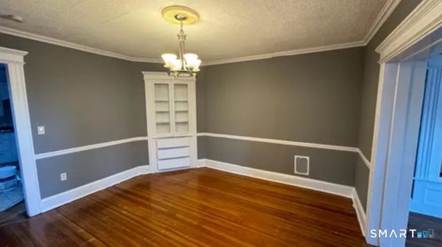 208 Fairview Avenue, Bridgeport, CT 06606