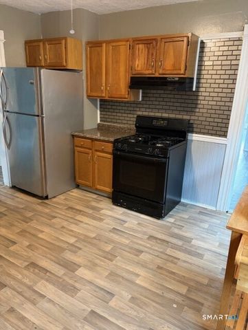 208 Fairview Avenue, Bridgeport, CT 06606