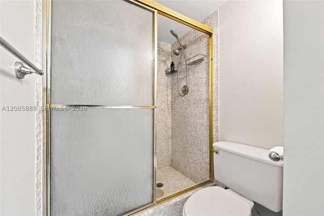 3850 Washington St 808, Hollywood, FL 33021