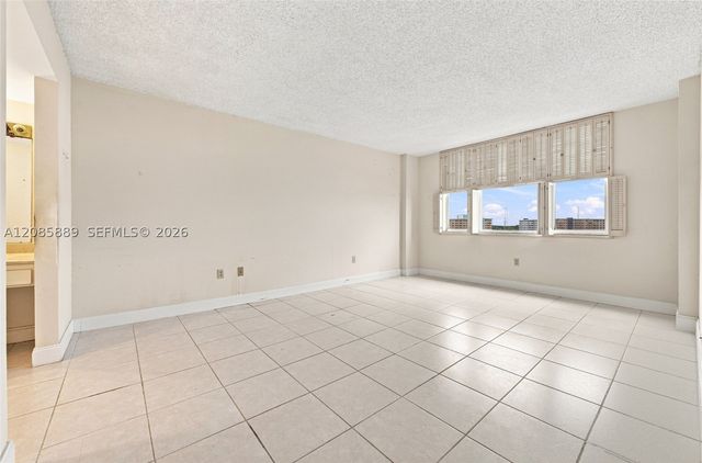 3850 Washington St 808, Hollywood, FL 33021