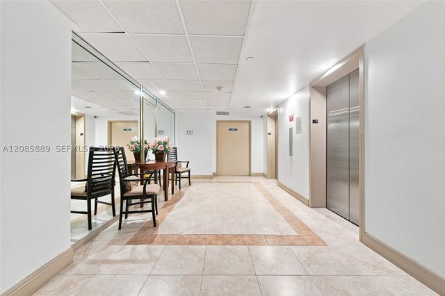 3850 Washington St 808, Hollywood, FL 33021