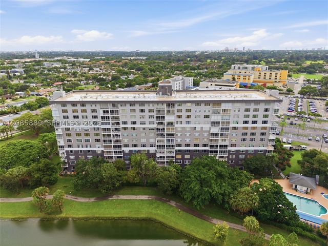 3850 Washington St 808, Hollywood, FL 33021