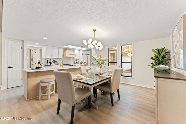 1875 LIVE OAK Lane, Atlantic Beach, FL 32233