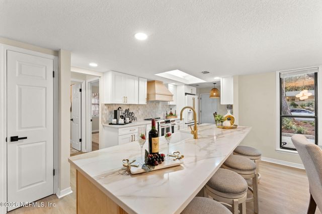 1875 LIVE OAK Lane, Atlantic Beach, FL 32233