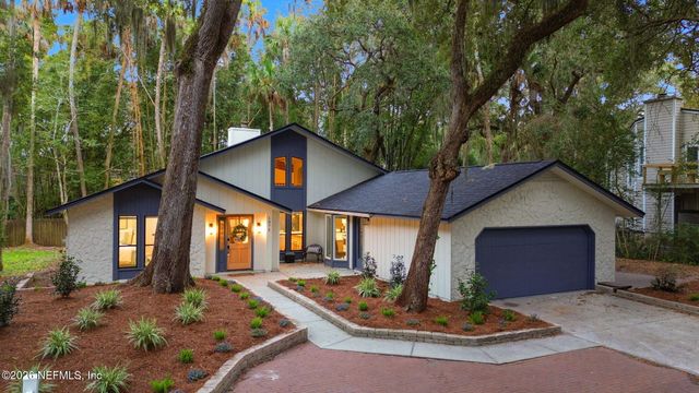 1875 LIVE OAK Lane, Atlantic Beach, FL 32233