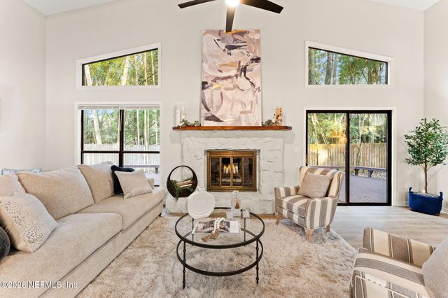 1875 LIVE OAK Lane, Atlantic Beach, FL 32233