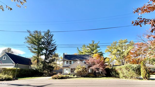 280 S 9th Street, Zionsville, IN 46077