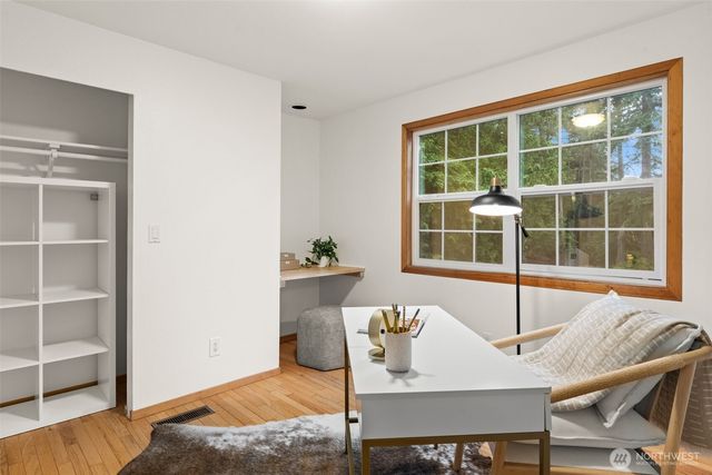 3505 47th Street Ct, Gig Harbor, WA 98335