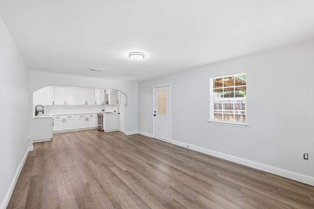 306 Baron Place, Grand Prairie, TX 75051