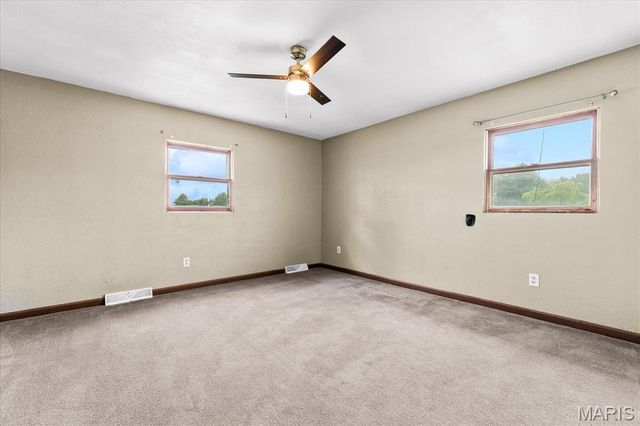 7853 W Kirsch Road, Troy, IL 62294