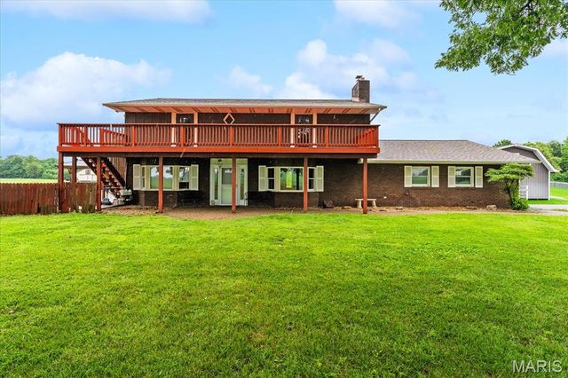 7853 W Kirsch Road, Troy, IL 62294