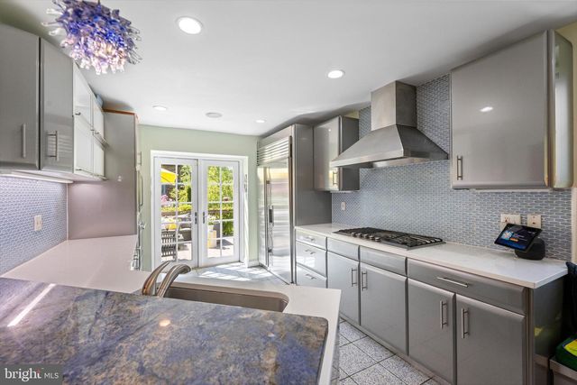 19 DERWEN RD, Bala Cynwyd, PA 19004