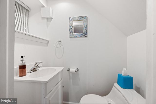 19 DERWEN RD, Bala Cynwyd, PA 19004