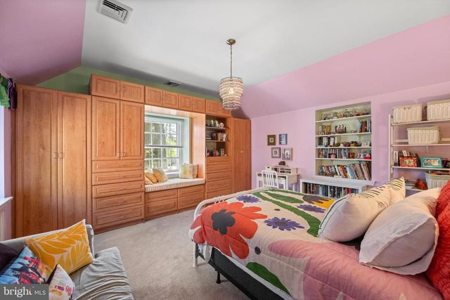 19 DERWEN RD, Bala Cynwyd, PA 19004
