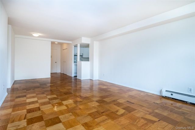 125 Lake Street 5-G North, White Plains, NY 10604