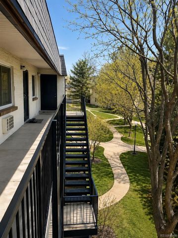 2225 S Jasmine Street 302, Denver, CO 80222