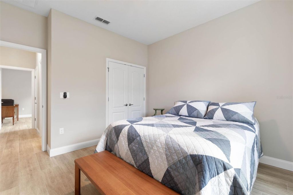 Image 30 of property listing at 25 EGAN DRIVE, Palm Coast, FL 32164