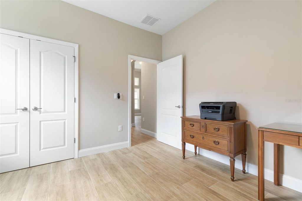 Image 34 of property listing at 25 EGAN DRIVE, Palm Coast, FL 32164