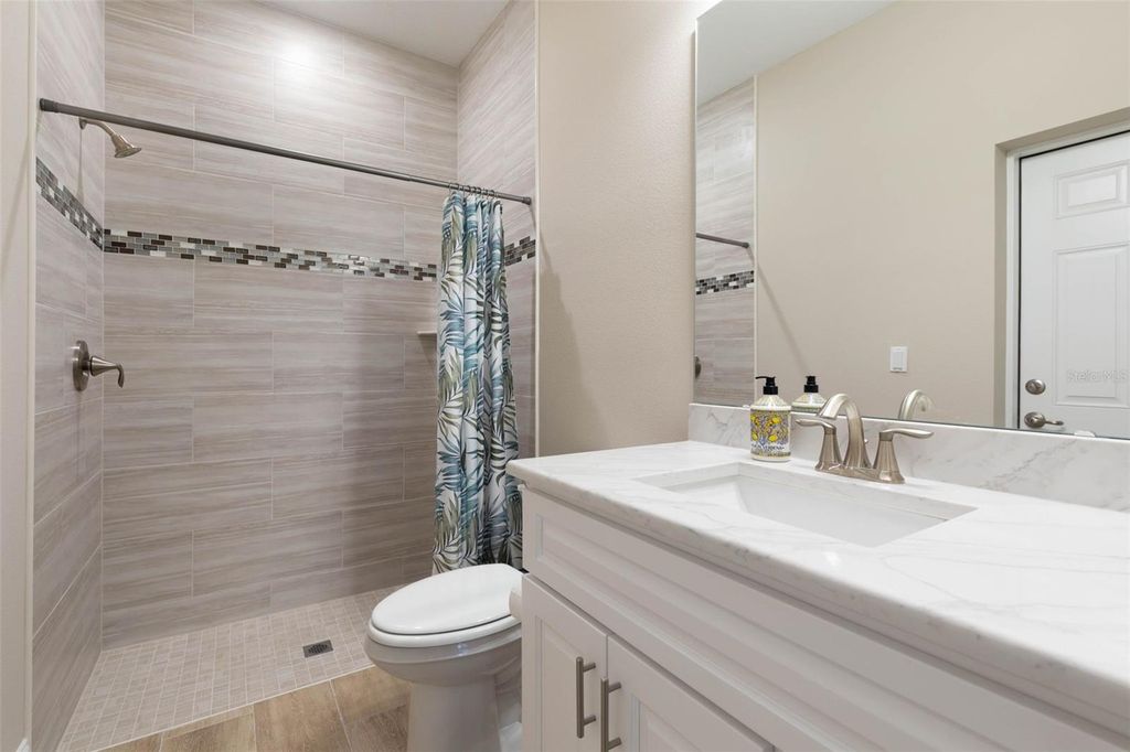 Image 37 of property listing at 25 EGAN DRIVE, Palm Coast, FL 32164