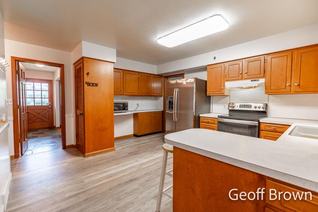 1705 Kendall Street Se, City Of Grand Rapids, MI 49508