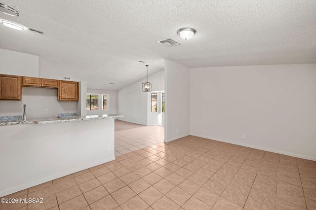 5960 S Birchwood Drive, Tucson, AZ 85746