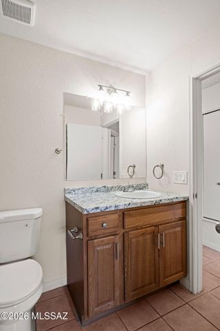 5960 S Birchwood Drive, Tucson, AZ 85746