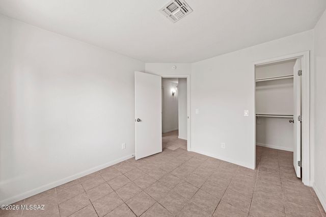 5960 S Birchwood Drive, Tucson, AZ 85746