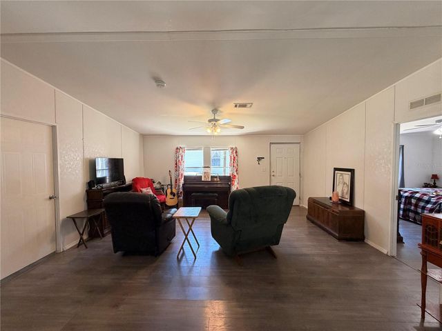 11440 CR 675W, Webster, FL 33597