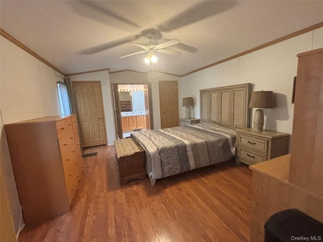 1661 Old Country Road 280, Riverhead, NY 11901
