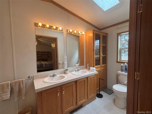 1661 Old Country Road 280, Riverhead, NY 11901