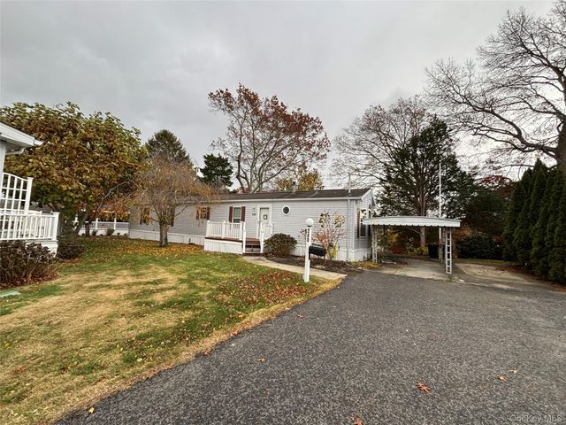 1661 Old Country Road 280, Riverhead, NY 11901
