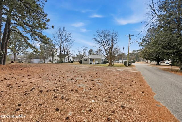 1250 N Road Street, Elizabeth City, NC 27909