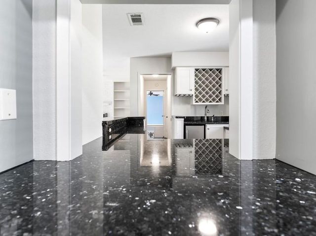 2624 Oak Drive Drive, Bay City, TX 77414