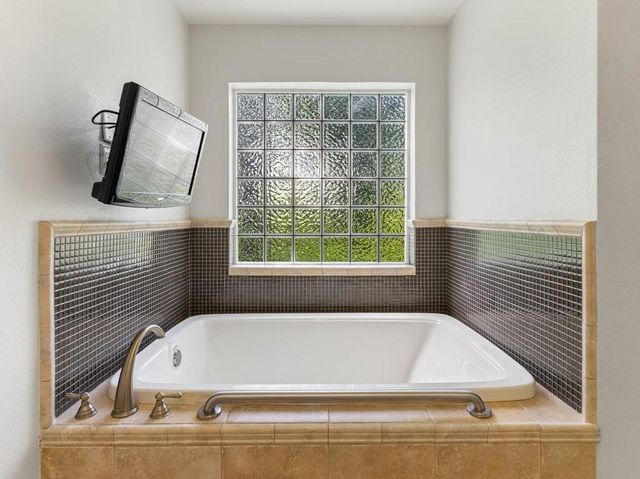 2624 Oak Drive Drive, Bay City, TX 77414